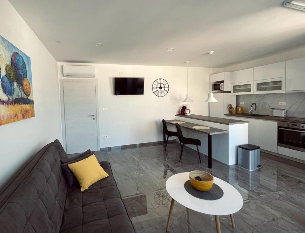 Apartment Lantana Hvar フヴァル エクステリア 写真