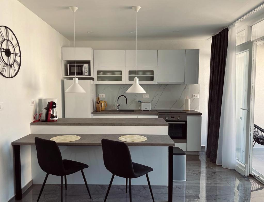 Apartment Lantana Hvar フヴァル エクステリア 写真